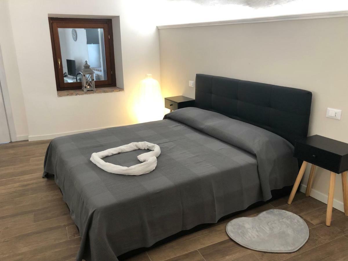 Tree House Apartman Polpenazze del Garda Kültér fotó